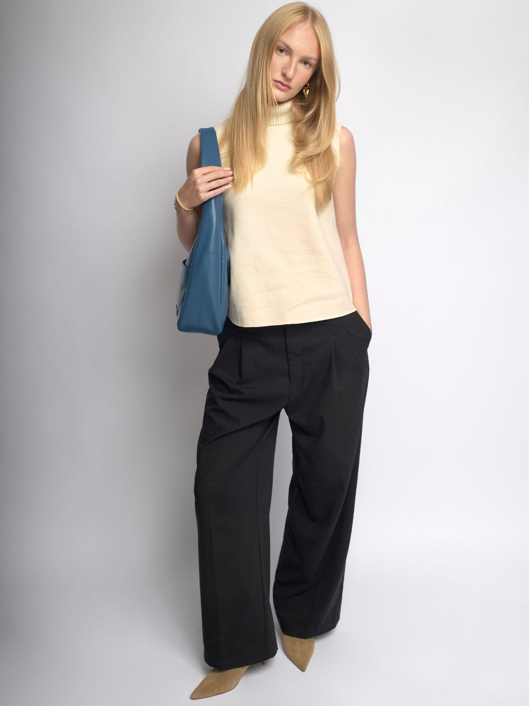 Noelle™ – Modern Soft Vegan Leather Shoulder Bag