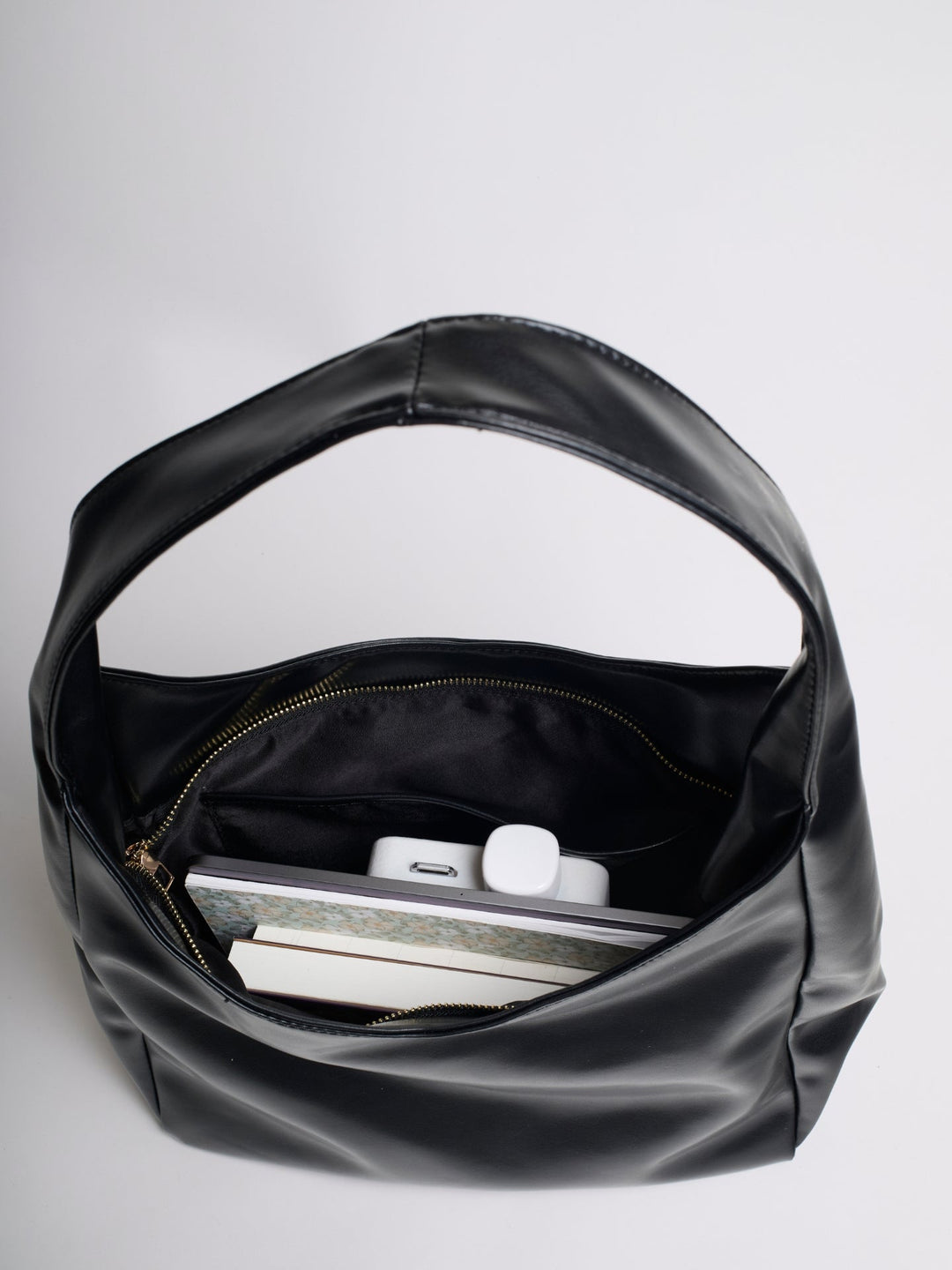 Noelle™ – Modern Soft Vegan Leather Shoulder Bag