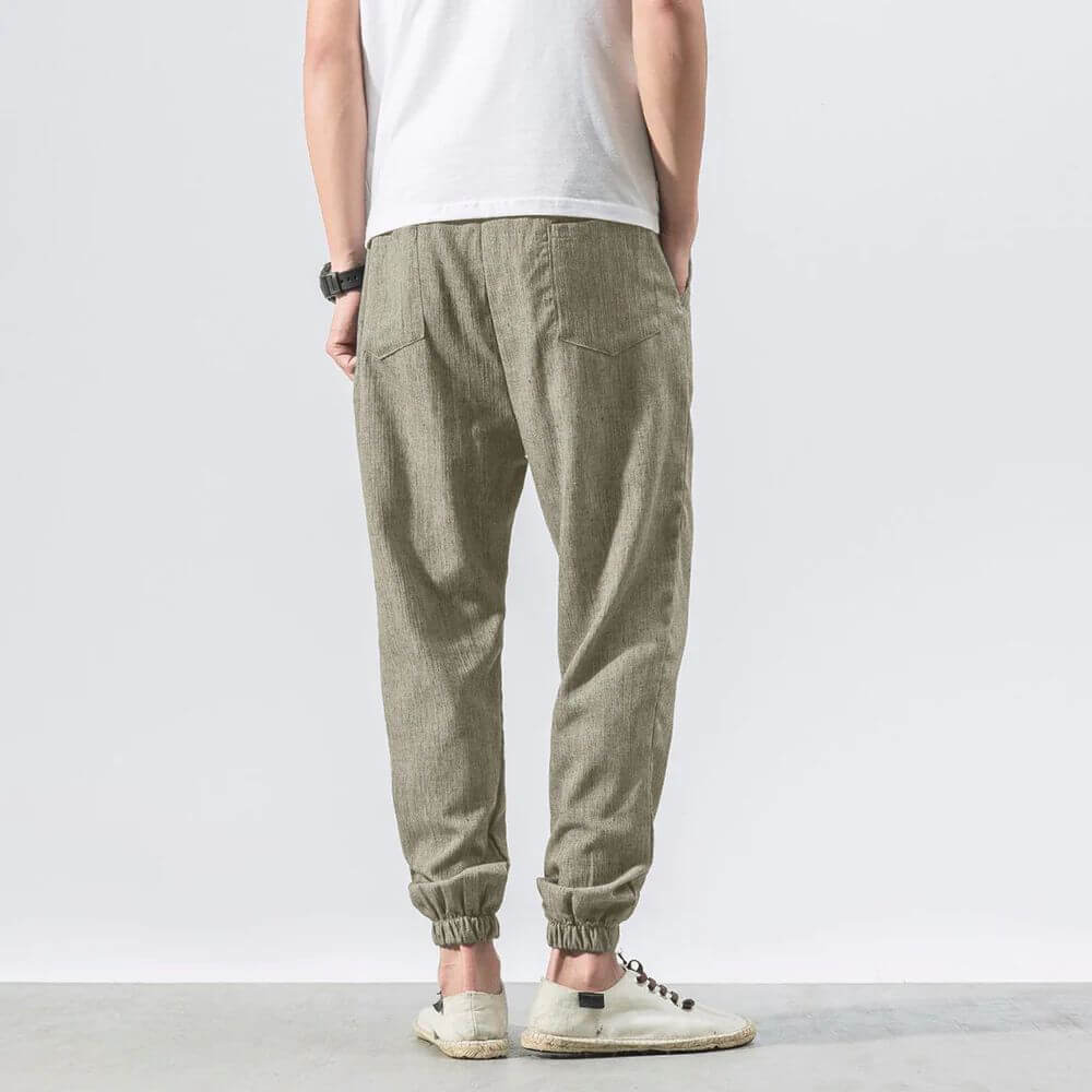 MAGNUS™ - CLASSIC RELAXED FIT CORDUROY TROUSERS