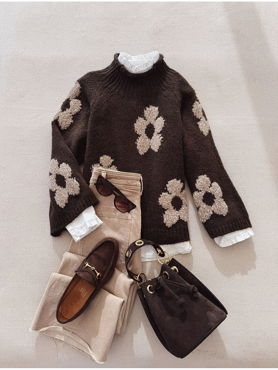 NILA™ - CLASSIC FLORAL TURTLE-NECK SWEATER